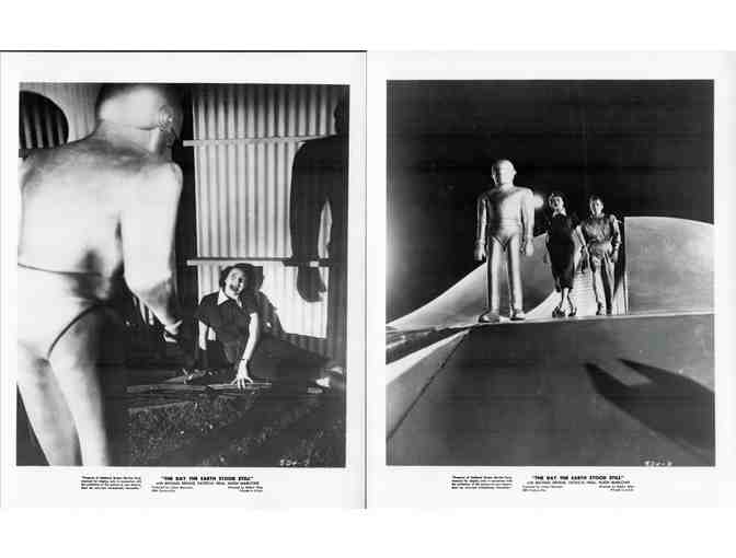 DAY THE EARTH STOOD STILL, 1951, movie stills, collectors lot, Michael Rennie