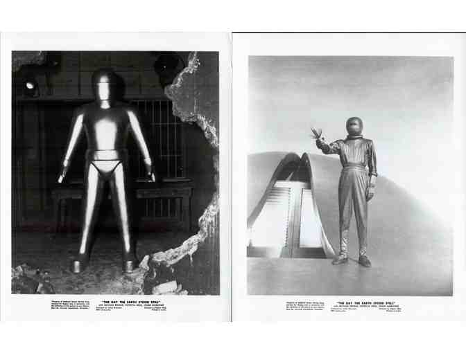 DAY THE EARTH STOOD STILL, 1951, movie stills, collectors lot, Michael Rennie