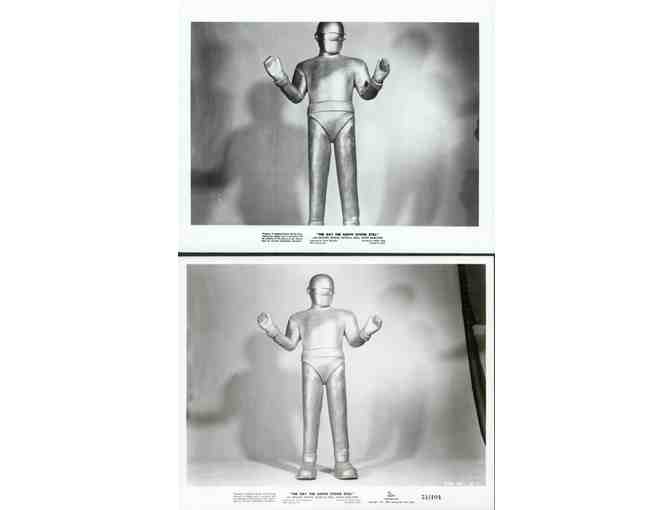 DAY THE EARTH STOOD STILL, 1951, movie stills, collectors lot, Michael Rennie