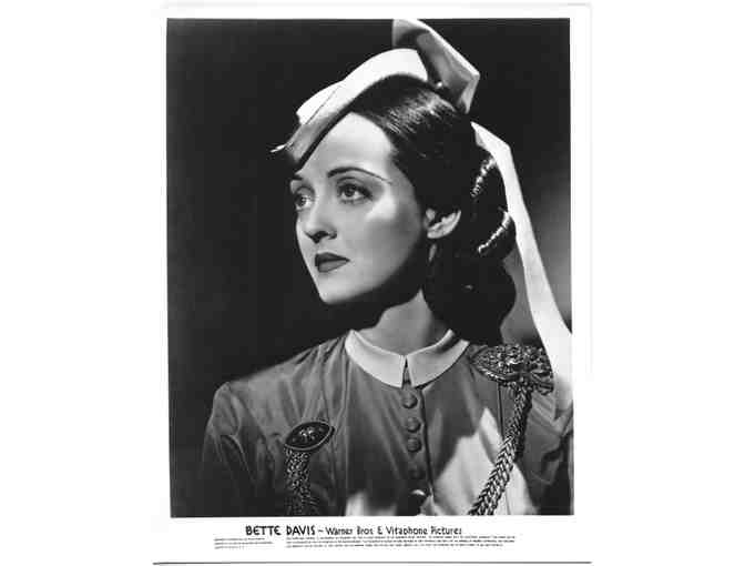 BETTE DAVIS, COLLECTORS LOT of classic celebrity portraits, stills or photos