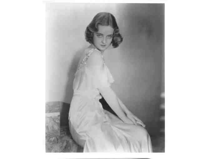 BETTE DAVIS, COLLECTORS LOT of classic celebrity portraits, stills or photos