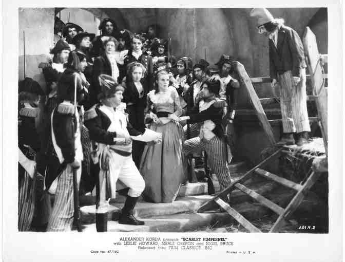 SCARLET PIMPERNEL, 1934, movie stills, Leslie Howard, Merle Overon