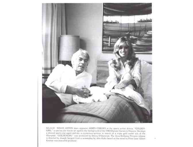 GOLDENGIRL, 1979, movie stills, DEALERS LOT, Susan Anton - Photo 5