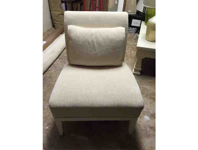 Hickory White Slipper Armless Chair