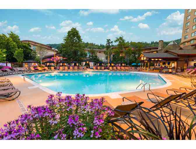 Harrah's Cherokee Casino Resort Package