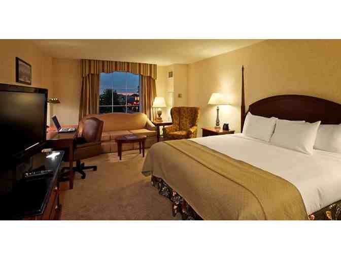 Overnight Stay at the Hilton Columbus Easton & Goodie Basket