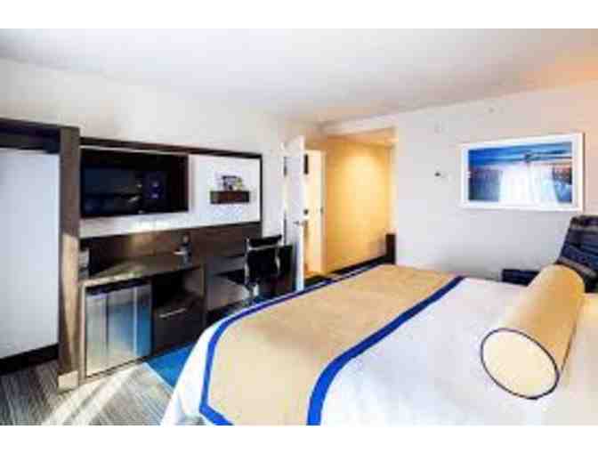 Lexington Hotel & Conf. Center, Jacksonville, FL, 2 Night Stay Deluxe Room & Comp. Parking