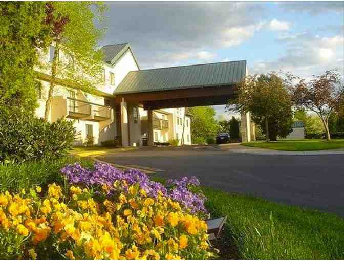 Holiday Inn Express Nashville Airport- One night stay with breakfast for two