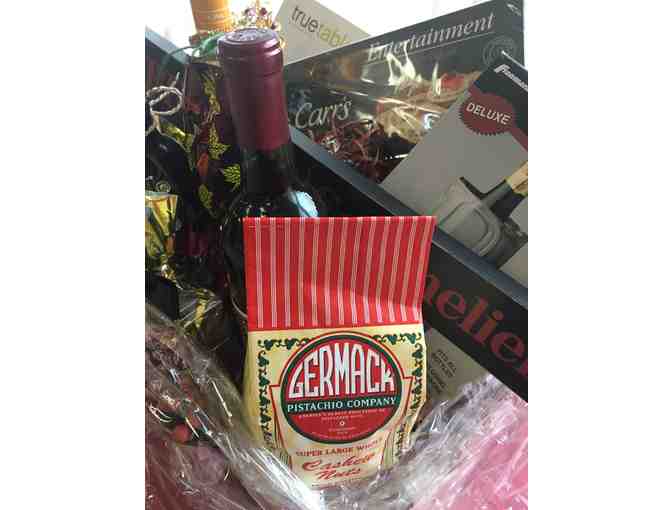 Festive Gourmet Wine Gift Basket