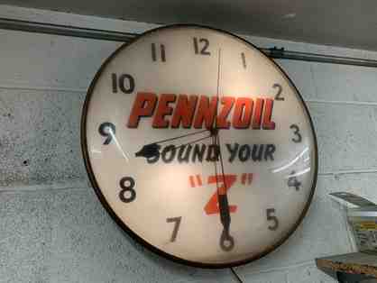 Pennzoil Motor Oil Advertising Clock