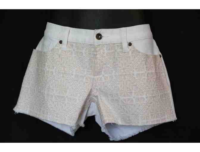 Lucky Brand Riley Shorts white with beige - womens size 6/28