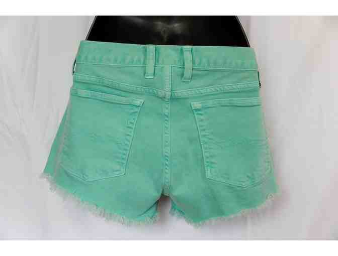 Lucky Brand Riley Shorts light green - womens size 6/28