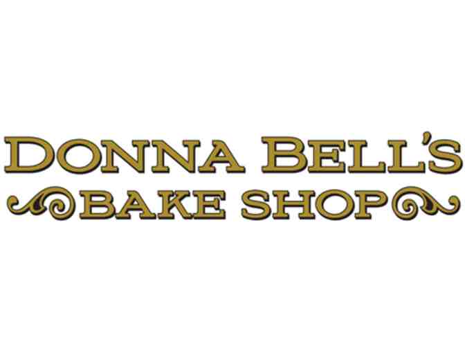 Donna Bell's Bake Shop: 9' Three Layer Cake