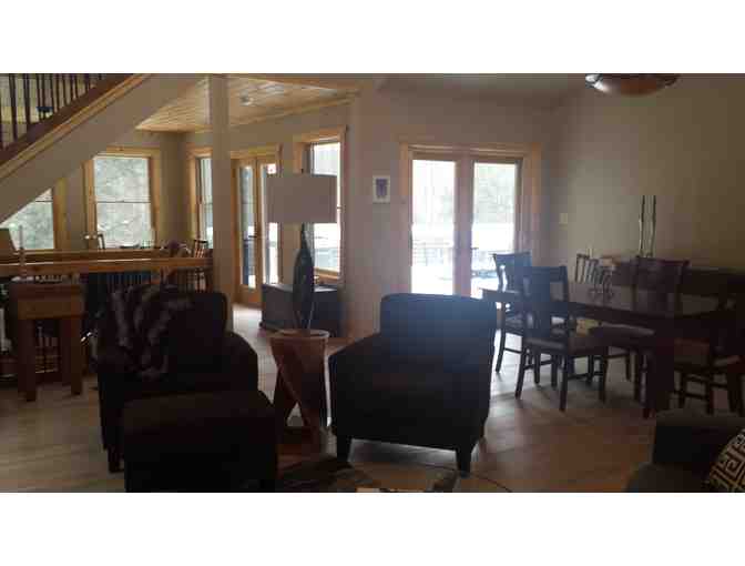 Delaware River - Catskill Mountains - NEW Modern Get Away Home!!