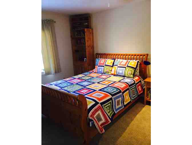 Poconos Getaway: Large Family Home for Long Weekend