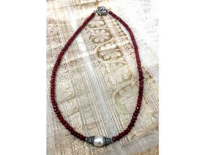 Elegant ruby and pearl necklace