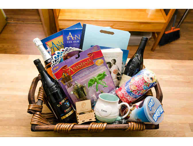 BRYAN CLASS BASKET - ANASTASIA