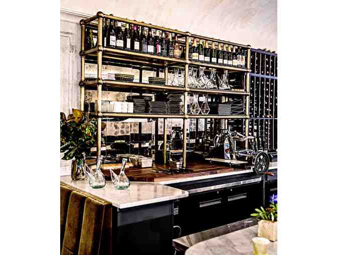 The Master Class: A Vintage Wine Tasting Experience for 2