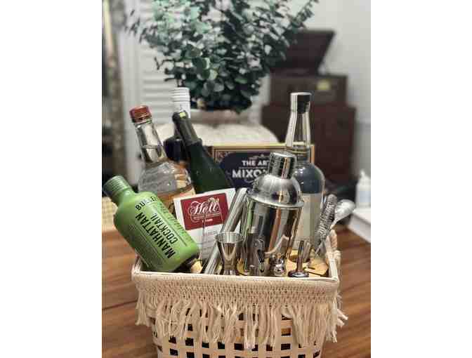 Dining and Imbibing in Charleston