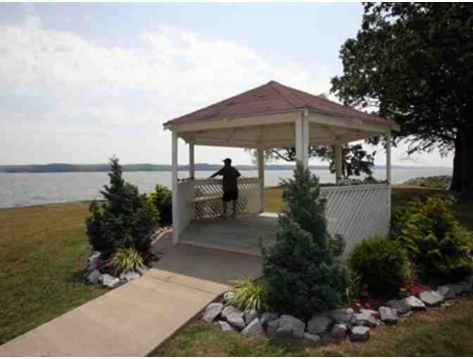 Two (2) Nights Lodging at Kenlake State Park