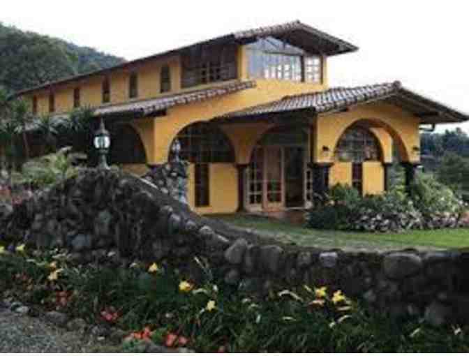 5 Nights Room Accomodations at Los Establos Boutique Inn - Panama -  Up to 3 Rooms