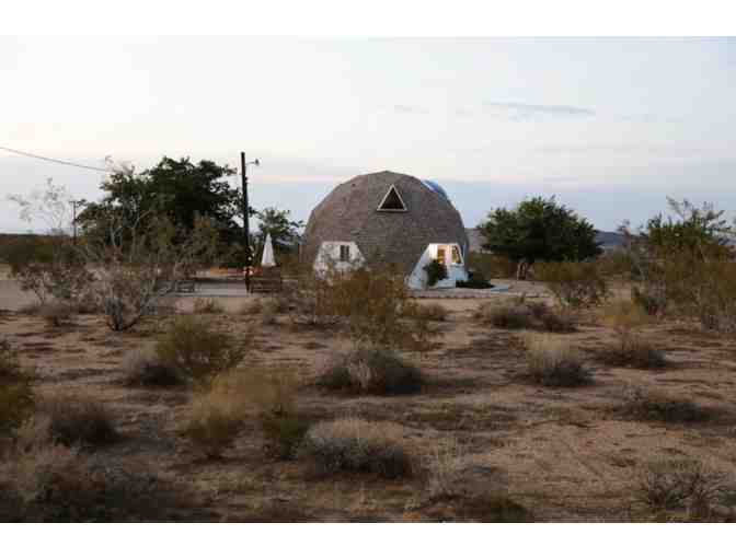 One Night Stay in The Abracadabra Dome in The Desert, Joshua Tree
