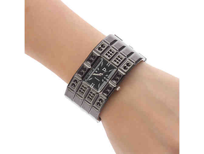 Visionaire steel quartz ladies' bracelet watch!