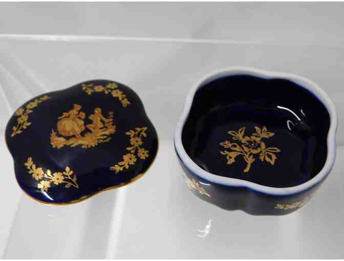 Collectible - F.M. Limoges France Cobalt Blue Porcelain trinket box
