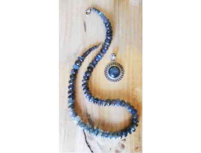 $25 gift certificate to 'Emeraldrose Gifts'