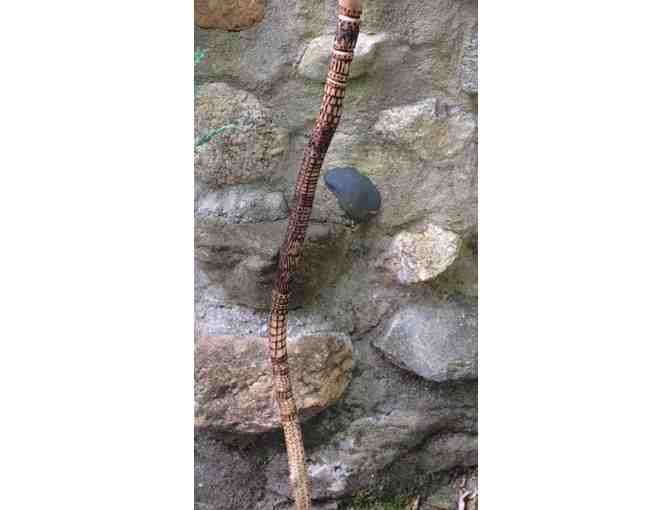 Driftwood walking stick by artist Ed Gray (Jikiwe) (2 of 2)