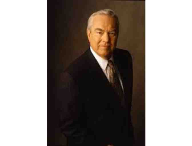 Celebrated TV journalist, producer & narrator Bill Kurtis will record your voicemail! - Photo 1