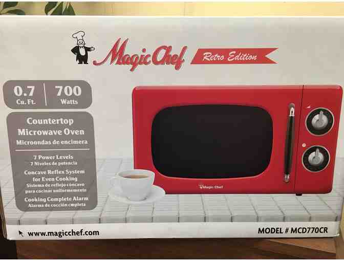 Magic Chef Retro Edition Microwave