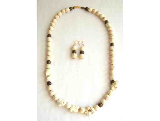 Marbled Bone Necklace & Earrings