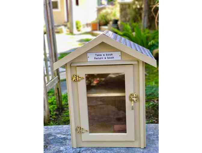 LIttle Free Library