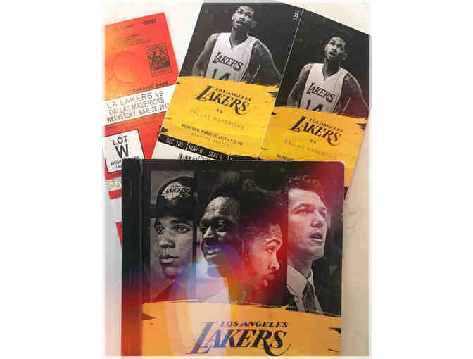 (2) Los Angeles Lakers Tickets - Photo 1