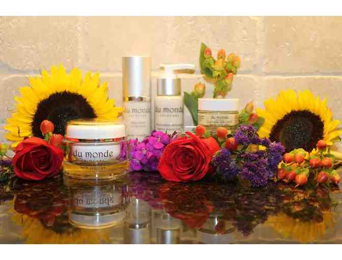 Du Monde Cosmetics Basket