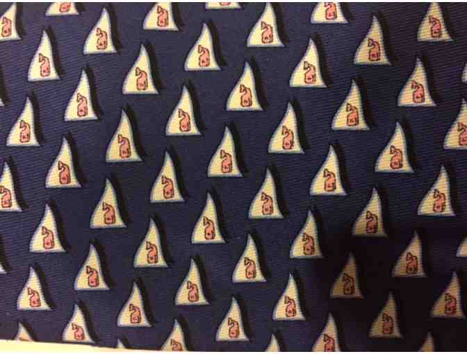 Vineyard Vines Whale Print Tie