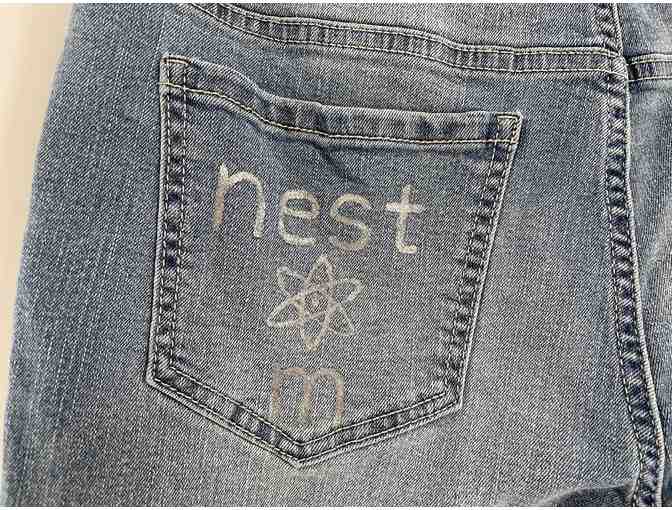 NEST+m Back Pocket Logo Jean Denim Stretch Pants - Adult Size 8