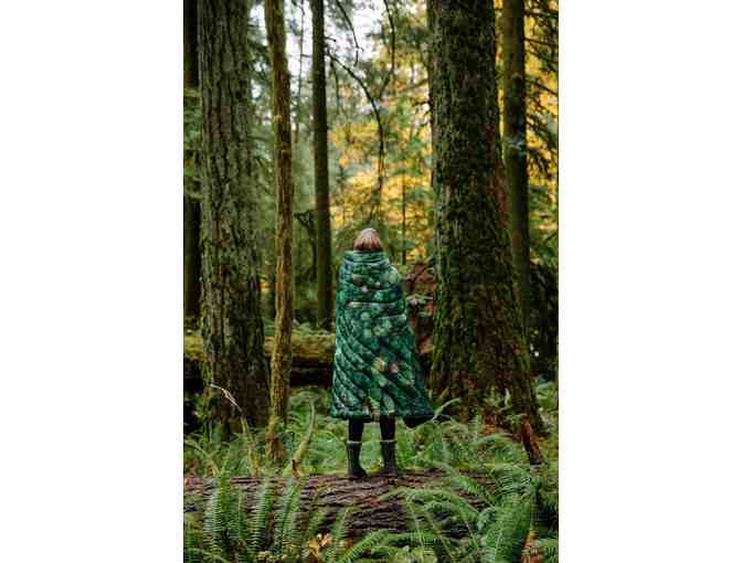 Old Growth 'Original Puffy' Throw