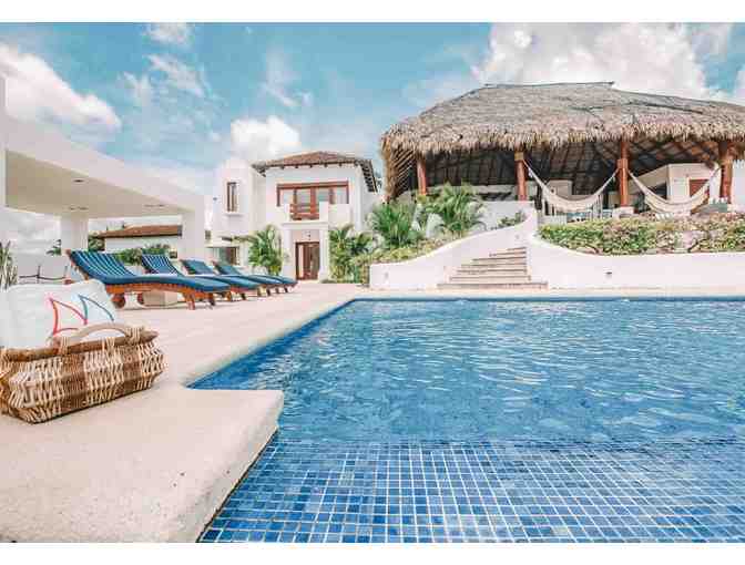 1-week surf coaching retreat in Nicaragua