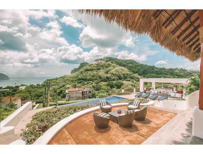 1-week surf coaching retreat in Nicaragua