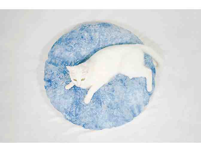 Indigo natural dyeing pet bed made of recycled 5-star hotel bedding