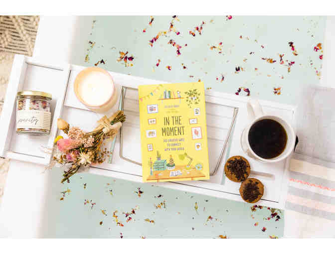 Seasonal Subscription Box by Earthlove