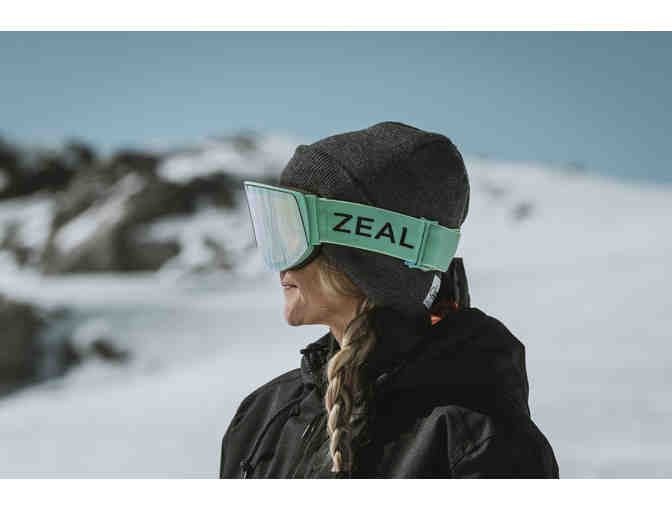 Zeal Optics Ski/Snowboard Goggles - Photo 1