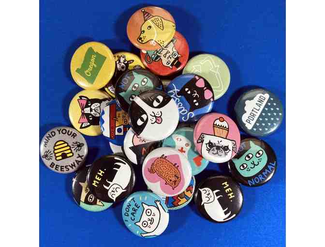 100 Custom One Inch Buttons - Photo 1