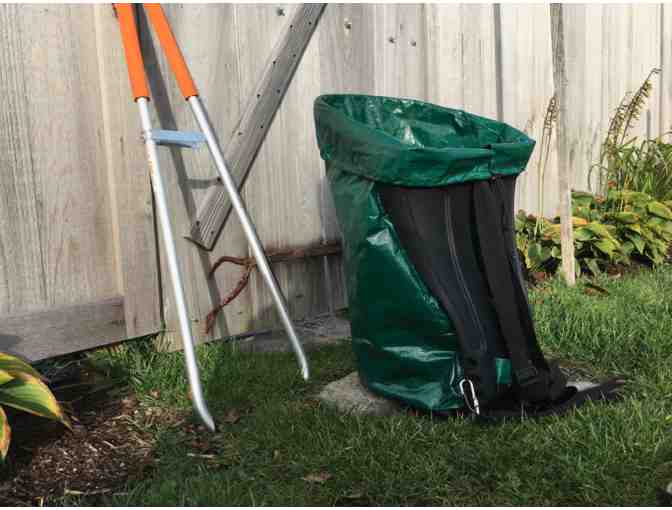 Planet Pack and tongs