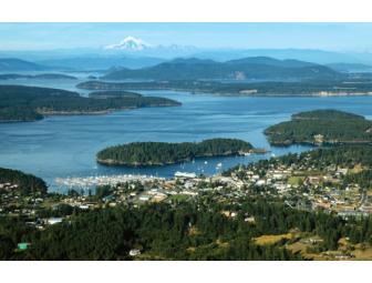 Friday Harbor House & Kenmore Air: 1 R/T Flight for Two and One-Night Stay at Friday H.H.