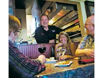 Long Beach Getaway-Lighthouse Resort 1-night for 2 & dinner at The Depot Restaurant