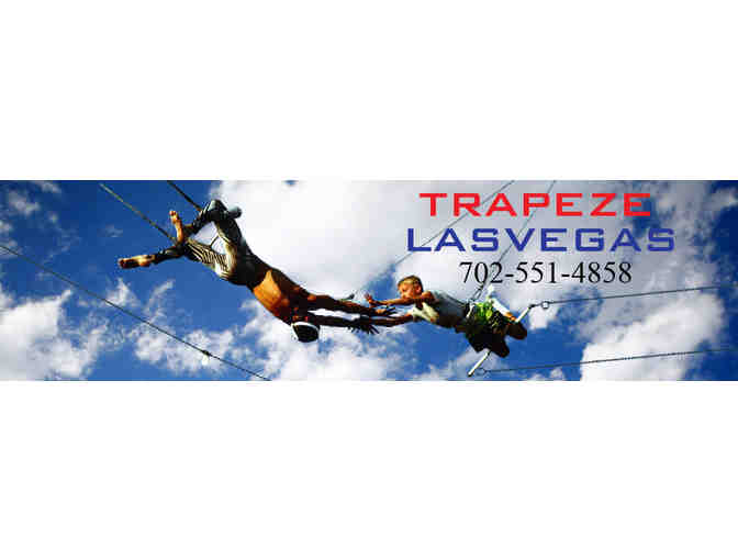 Trapeze Las Vegas: Flying Trapeze Session for a Party of 4