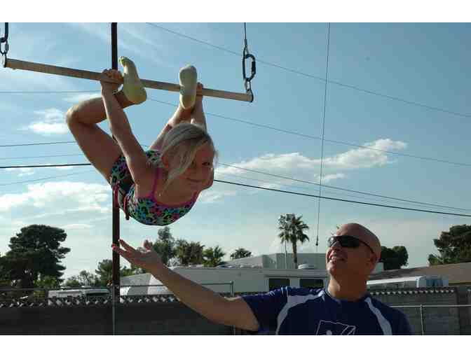 Trapeze Las Vegas: Flying Trapeze Session for a Party of 4